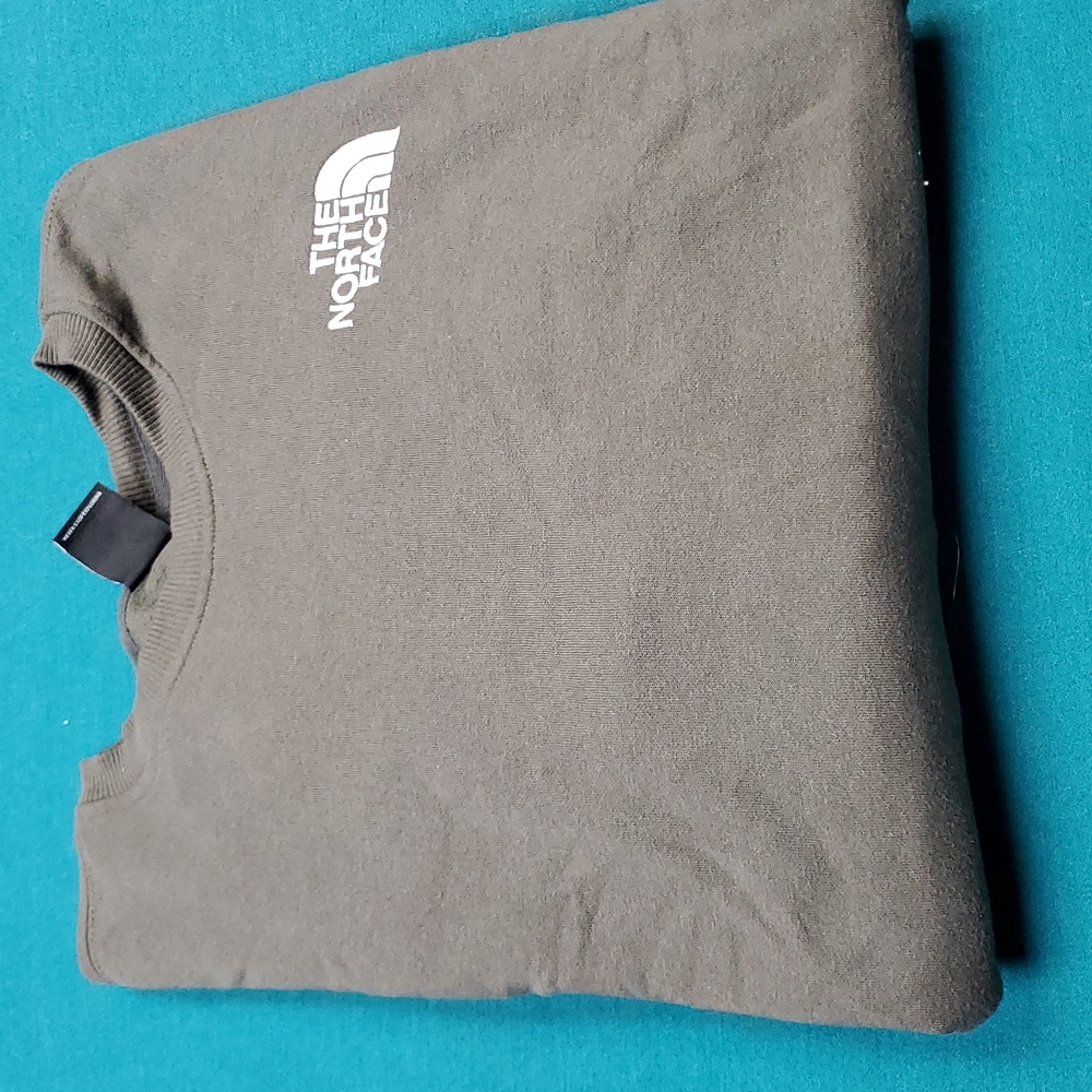 GREEN The North Face Cozy Sweater